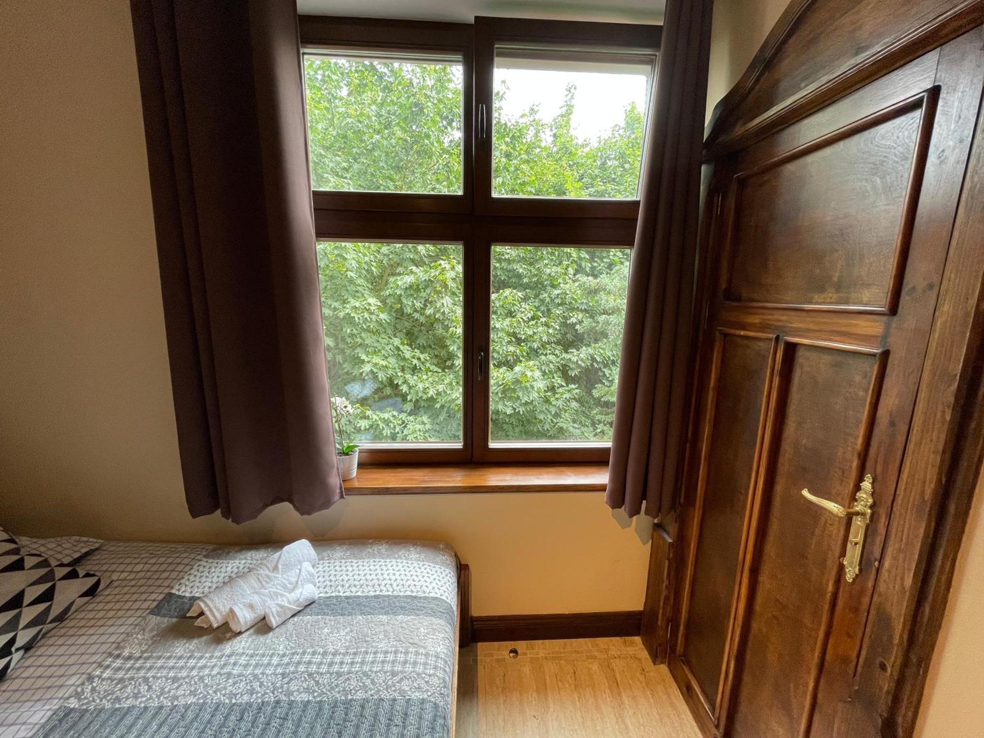 Dworek Oliwski Bed & Breakfast Gdańsk Exterior foto