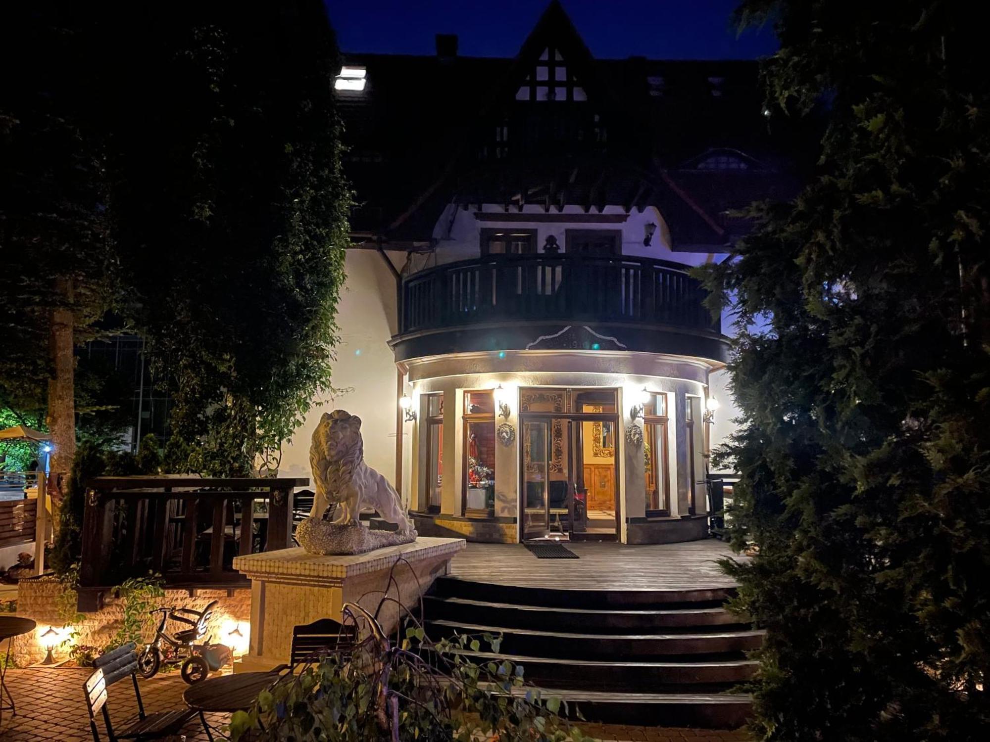 Dworek Oliwski Bed & Breakfast Gdańsk Exterior foto